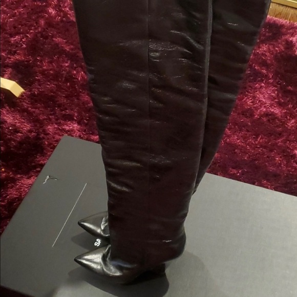 Saint Laurent Nikki Boots 105 - Picture 4 of 7